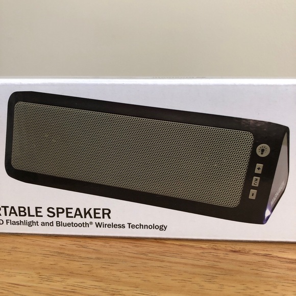 Magnavox Portable Speaker with Bluetooth - Picture 6 of 6